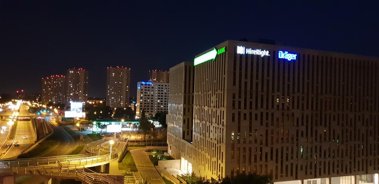 Kfip Apart Spodek 300M Three Daire Katoviçe Dış mekan fotoğraf
